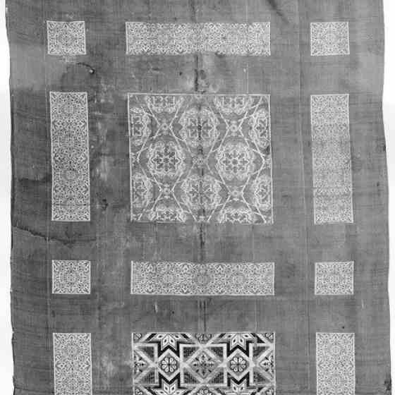 Silk-Blend Curtain